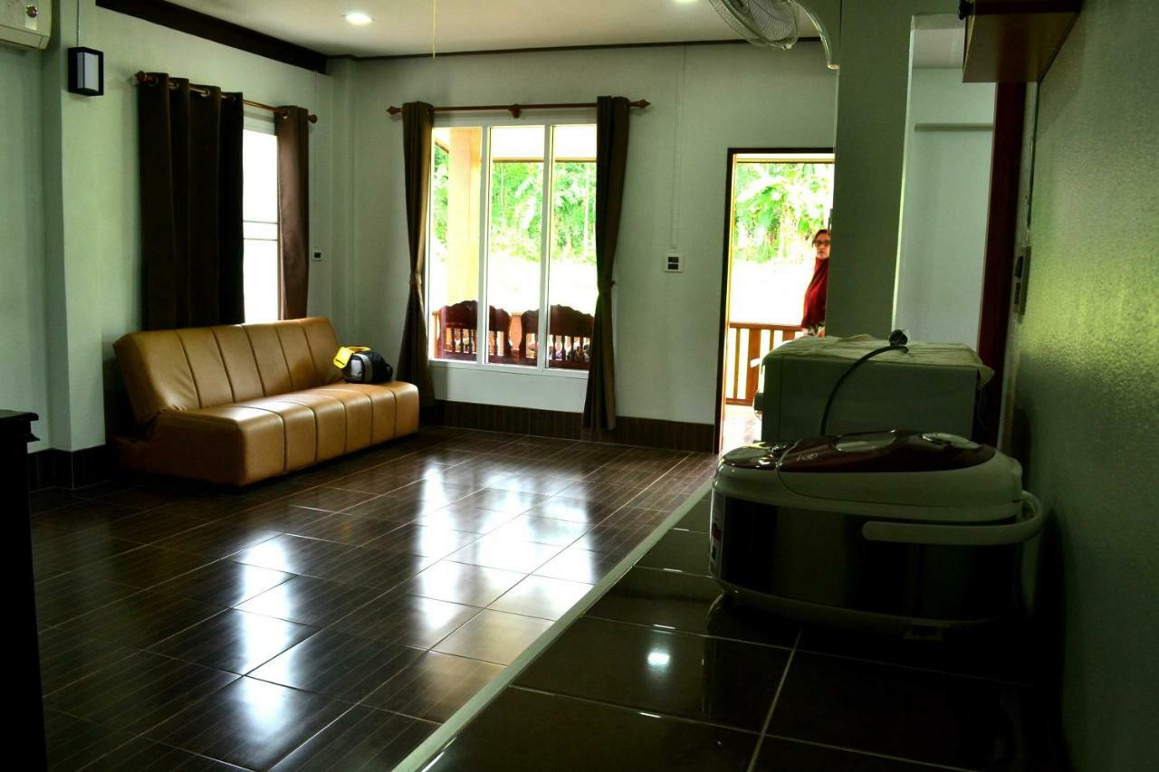 Bang Hon Homestay Ко-Яо-Ной Екстер'єр фото