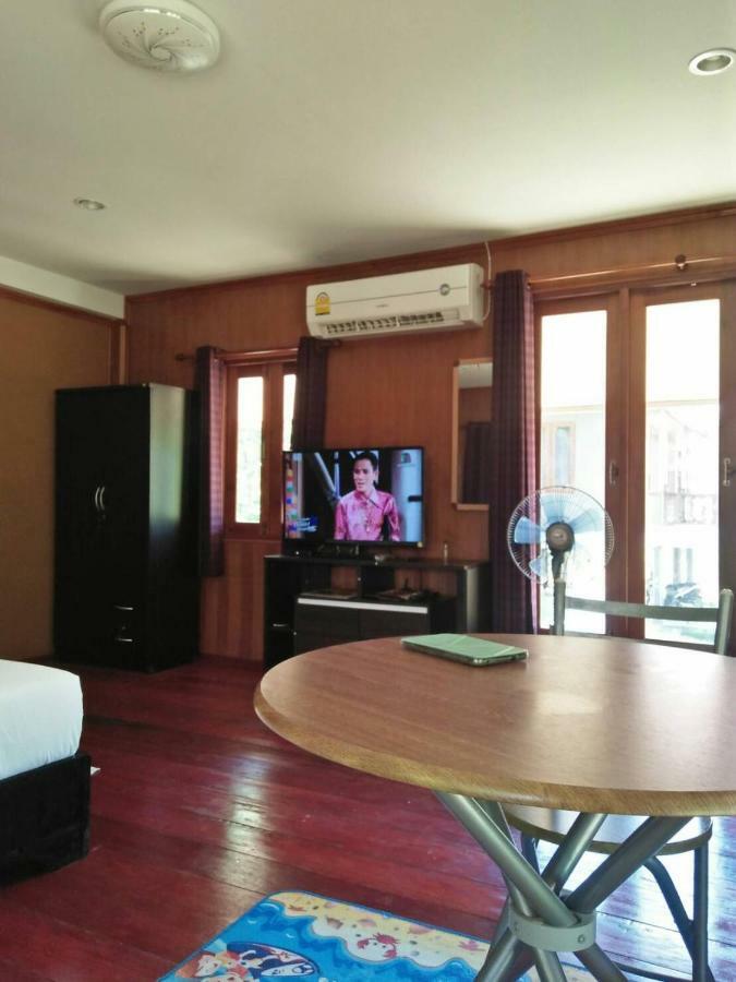 Bang Hon Homestay Ко-Яо-Ной Екстер'єр фото